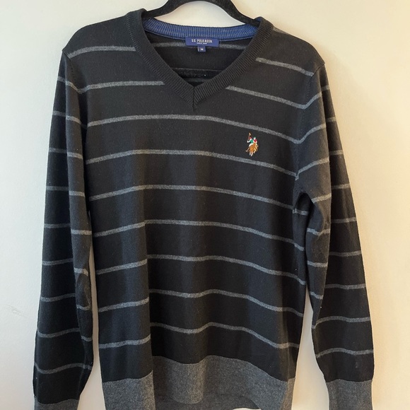 U.S Polo Assn Merino Wool-Blend Striped V-neck Sweater - Picture 6 of 7